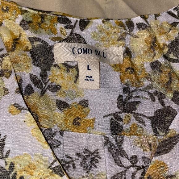 Flower Button Up - Picture 3 of 3
